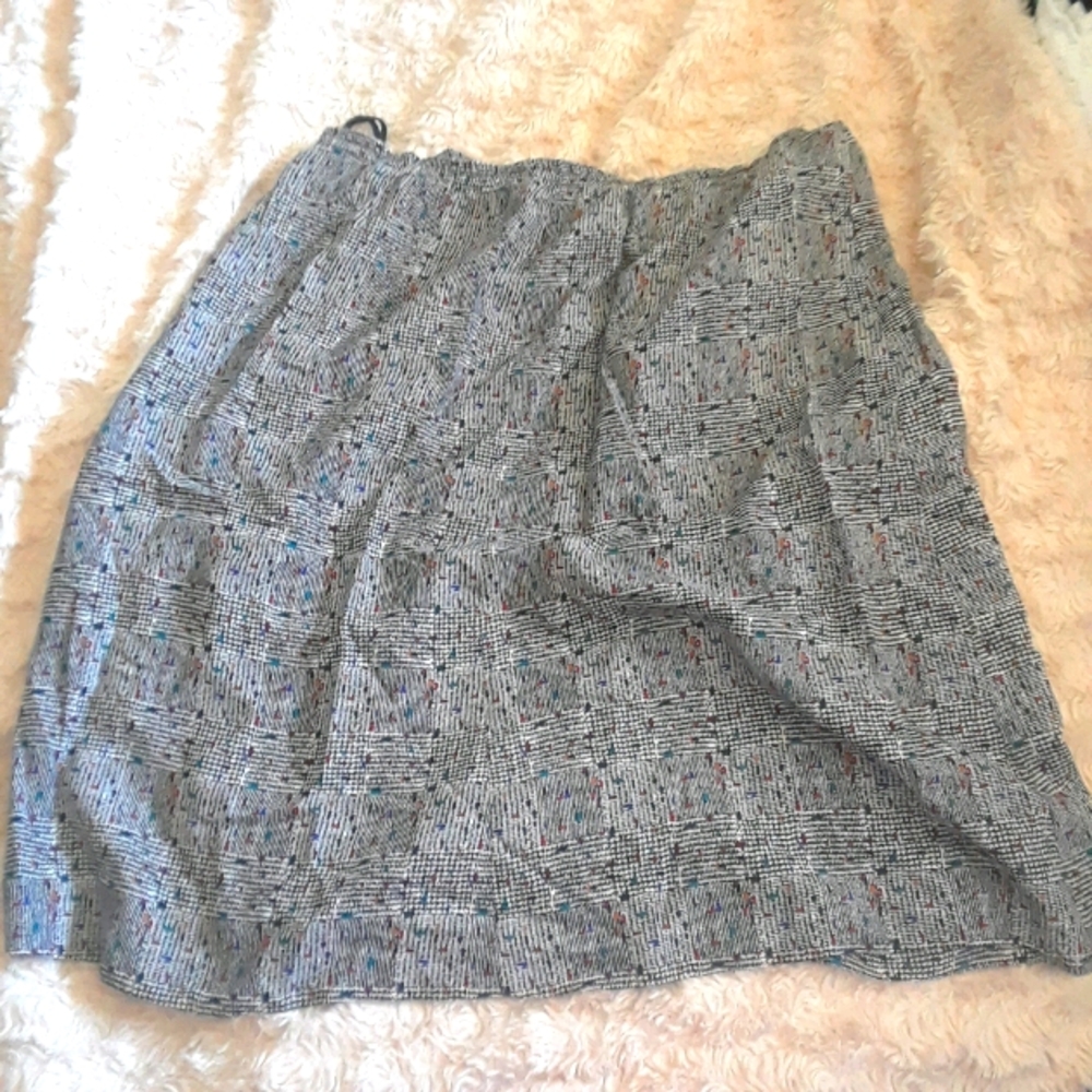 Chez by Tandy Skirt 20W